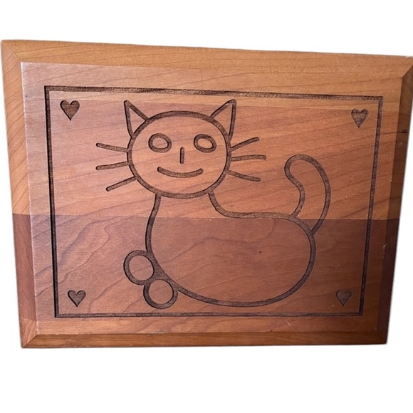 Unique 2 Tone Wood Laser Cut Cat Safe Haven Plaque - Picture 1 of 6